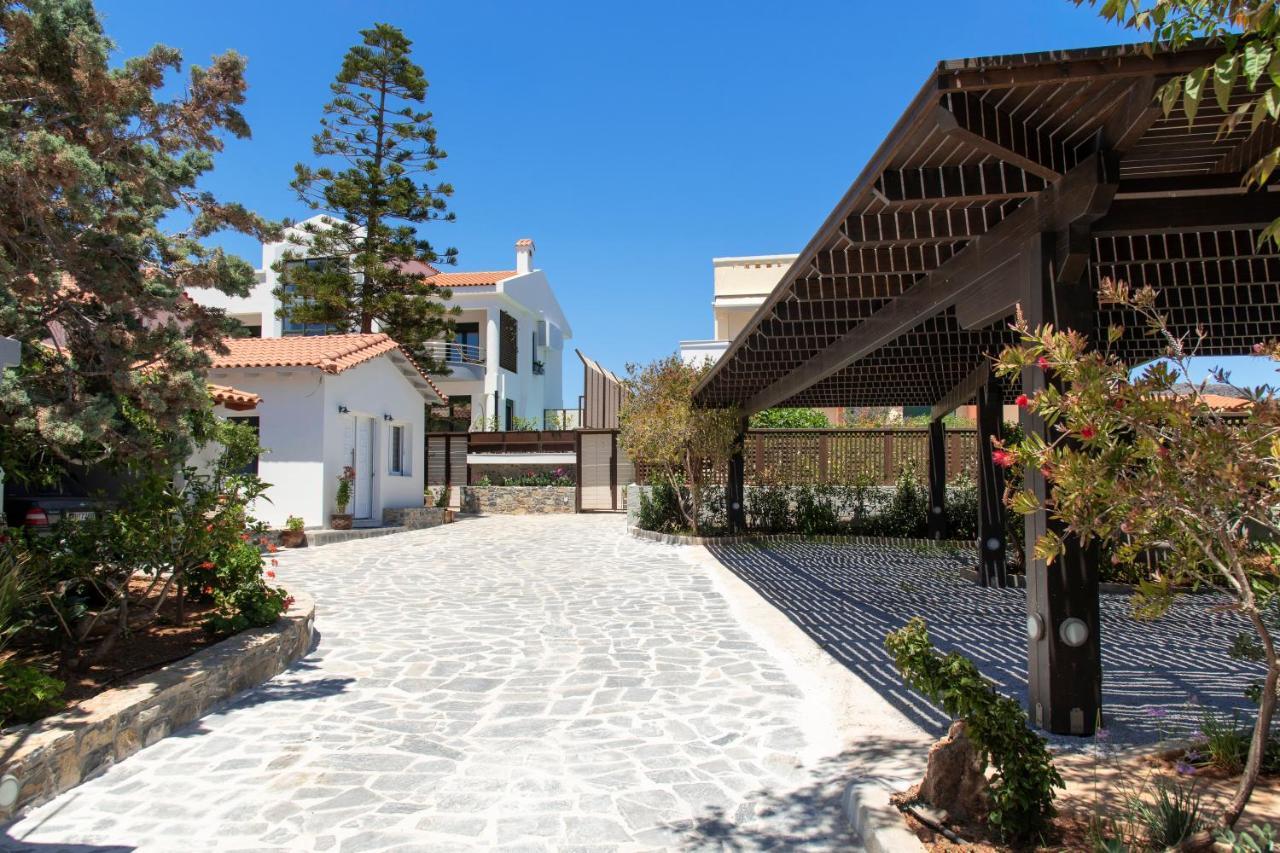 Paradisos Luxury Villas Next To Beach Koutsouras Bagian luar foto