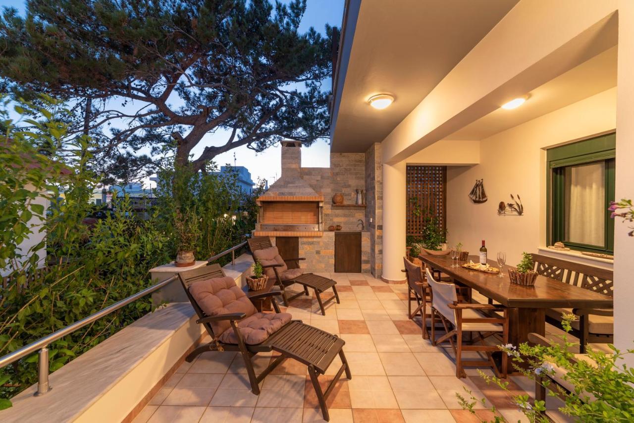 Paradisos Luxury Villas Next To Beach Koutsouras Bagian luar foto