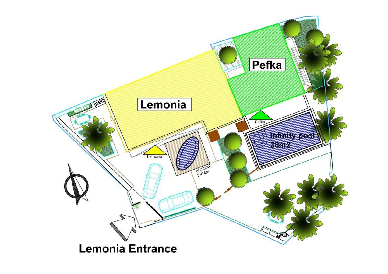 Paradisos Luxury Villas Next To Beach Koutsouras Bagian luar foto